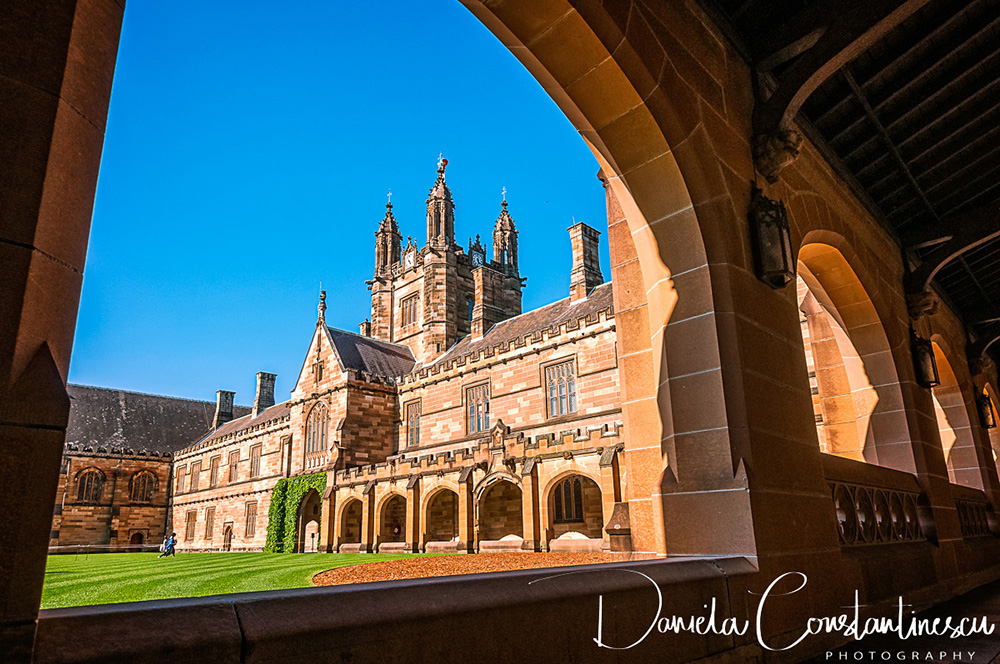 Sydney University Quadrangle 2016 -Through Passageway